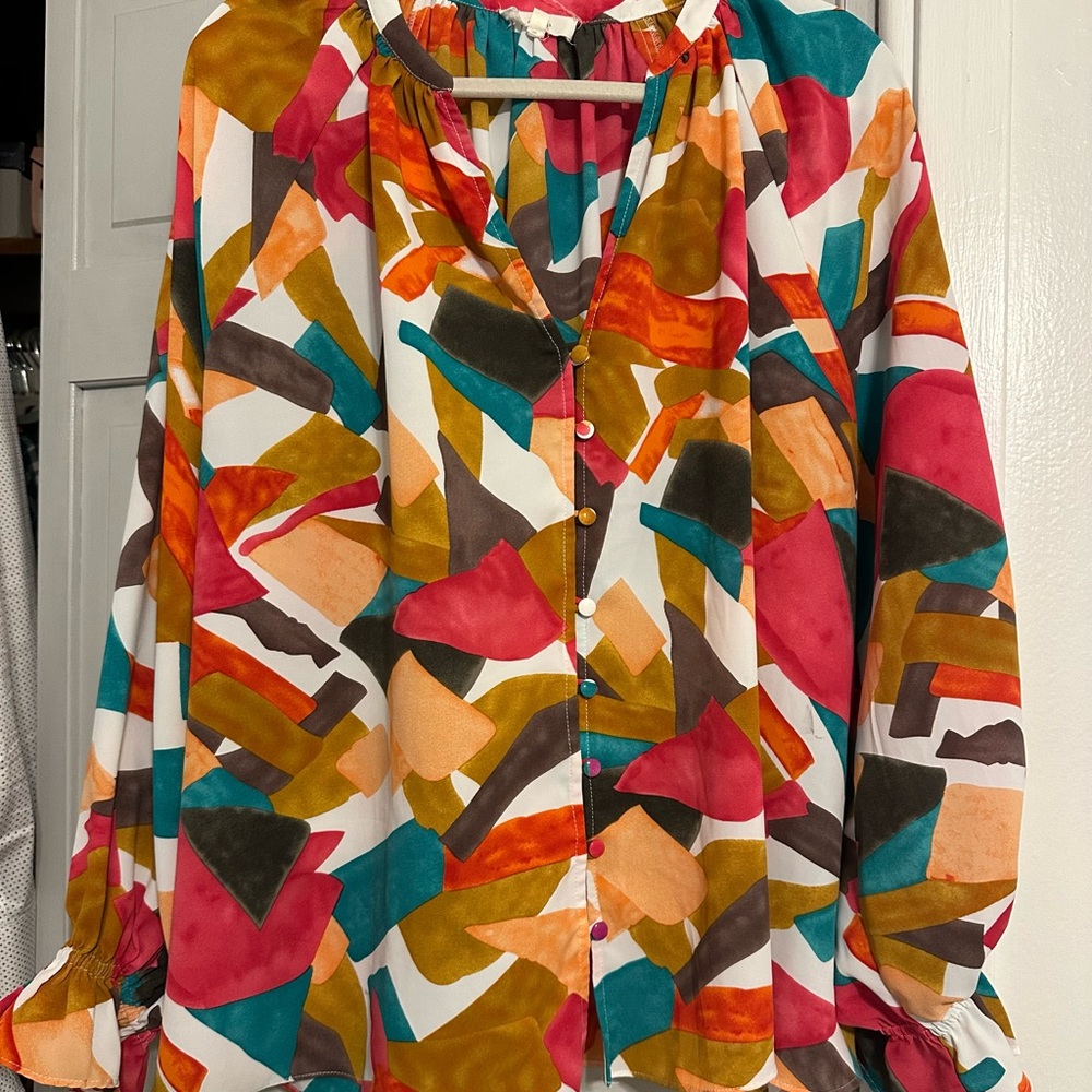 🔥CROSSPOSTED🔥Colorful Abstract Women's Top